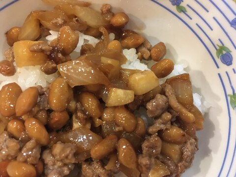 味噌大根そぼろ納豆ごはん